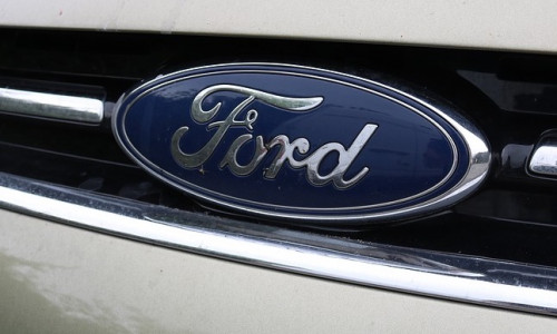 Ein schwarzer Ford Focus wurde mehrfach zerkratzt. Symbolbild: Pixabay