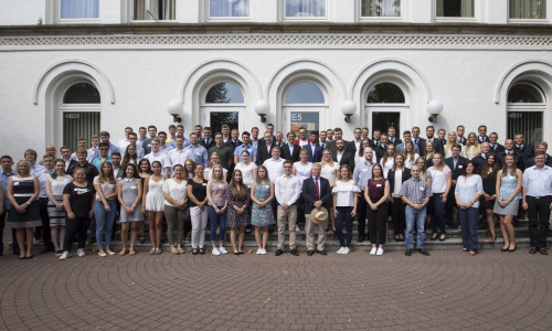 92 Auszubildende und duale Studierende wurden in Braunschweig begrüßt. Foto: Stadt Braunschweig / Michaela Heyse