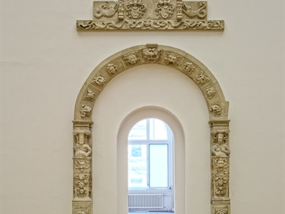 „Mummebogen“ im Lichthof des Hauses am Löwenwall, Städtisches Museum Braunschweig,

Foto: Stadt Braunschweig