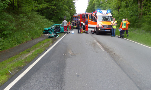 Beim Zusammenstoß wurde der Autofahrer schwer verletzt. Foto: Polizei Oberharz