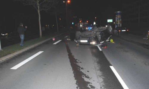 Das Ende eines Straßenrennens vor einigen Jahren. In der nähe der Hamburger Straße gab es einen schweren Verkehrsunfall. Foto: Polizei Braunschweig/Archiv