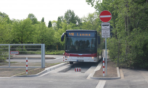 Die Durchfahrt am Raffteichbad ist eigentlich nur für Busse gedacht. Foto: Archiv/Robert Braumann