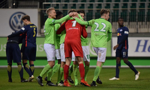 Die U19 des VfL entschied das Spiel erst spät. Foto: Agentur Hübner/Archiv
