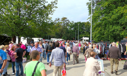 Der Groß-Flohmarkt Harz und Heide kann weiterhin stattfinden. Foto: Trödel 38