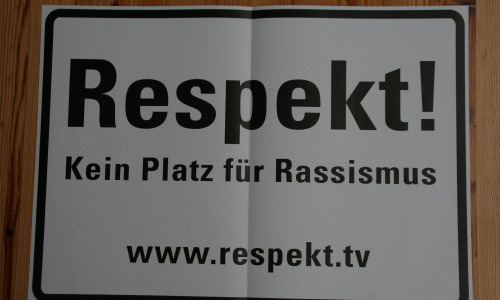 Nach Beschluss des Rates soll dieses Schild ans Cremlinger Rathaus angebracht werden.