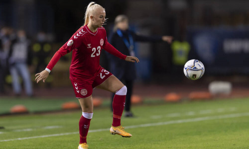 Sofie Svava hat bereits 14 mal das Dress der dänischen Nationalmannschaft getragen.
