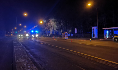 Der Tatort lag nahe der Bushaltestelle in der Straße Im Schleeke am Okeraner Ortseingang. 