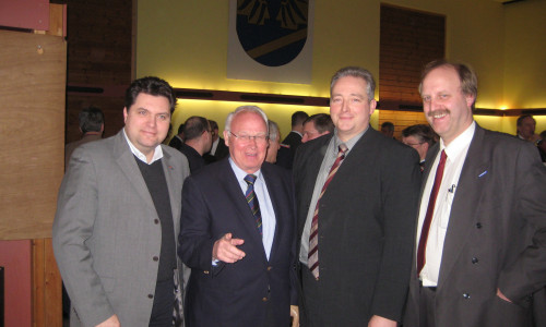 Im Jahr 2009 bei einer Veranstaltung in Werlaburgdorf: Uwe Schäfer, Hans Heinrich Sander (verstorben), Frank Oesterhelweg und Andreas Memmert.