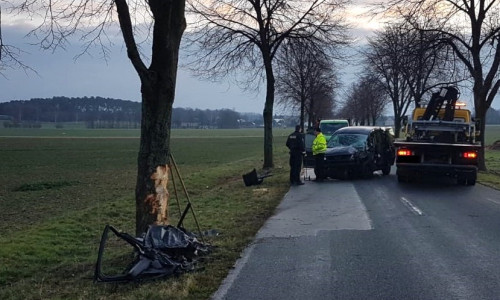 Am Donnerstag kam es auf der K 44 von Mackendorf in Richtung Saalsdorf zu einem Verkehrsunfall. 