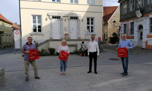 Von links: Vertreter der Werbegemeinschaft „Königslutter aktiv“ Frank Kolbe, Martina Prager und Sascha Pesenecker sowie CDU Stadtverbandsvorsitzender Alexander Jordan.