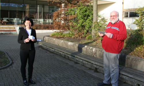 Von links: Realschuleiterin Codelia Zapel und Gymnasialschulleiter Wolfgang Preuk. 