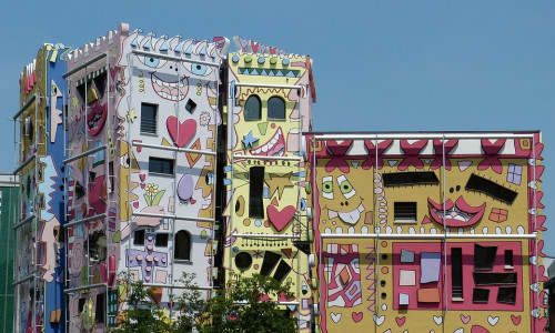 Braunschweigs Fassaden sollen mehr Farbe bekommen. So, wie das Rizzi Haus.