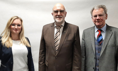 Der neue Vorstand des Regionalverbandes (v.l.) Kathrin Karola Viergutz (B90/Die Grünen), Vorsitzender Detlef Tanke (SPD) und Michael Kramer (CDU).