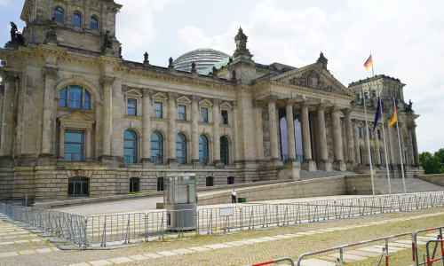 Am heutigen Dienstag tritt der 20. Deutsche Bundestag im Reichstagsgebäude zusammen. Auch zehn Abgeordnete aus dem Braunschweiger Land sind dabei.