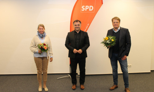 Annette Schütze, Dr. Christos Pantazis und Christoph Bratmann (v. li.).