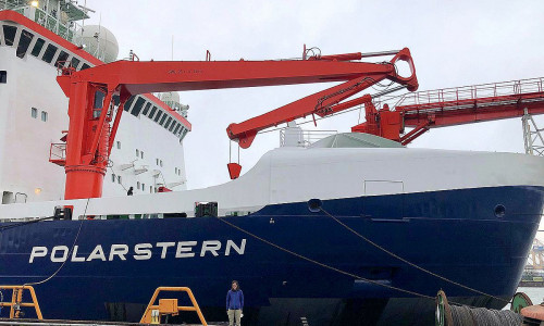 In Bremerhaven konnte Dr. Marta Perez Rodri­guez bereits einen Blick auf das Forschungsschiff werfen. Jetzt startet sie mit der "Polarstern" von Kapstadt aus Richtung Südatlantik.