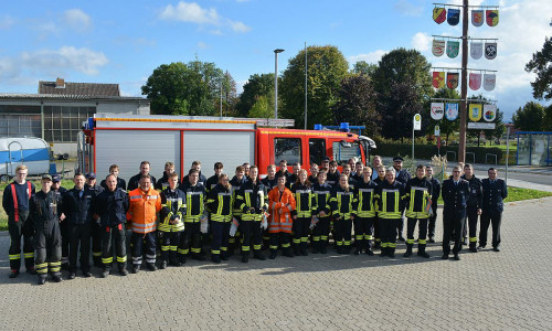 Feuerwehr-Einsatzkräften in der Samtgemeinde Baddeckenstedt