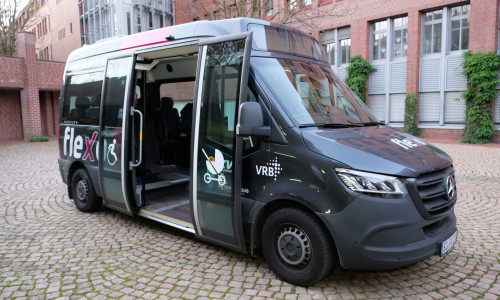 Der Kleinbus soll auch für Rollstuhl und Kinderwagen einen einfach Einstieg ermöglichen.