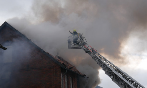 In Bülten ist ein Haus in Brand geraten