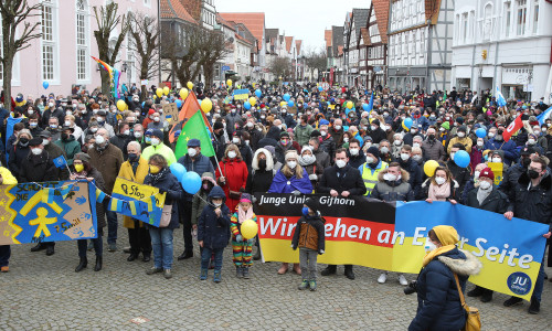 Am Sonntag veranstaltete die Stadt Gifhorn eine Mahnwache als Solidarität mit der Ukraine.