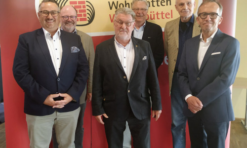 Christoph Kowollik (Vorstandsvorsitzender), Uwe Bee (Vorstand), Peter Seiler (Aufsichtsratsvorsitzender), Dieter Kertscher (Aufsichtsrat), Friedhelm Sliwka (Aufsichtsrat), Martin Schickram (Aufsichtsrat).