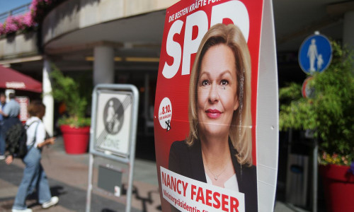 SPD-Wahlplakat zur Landtagswahl in Hessen 2023