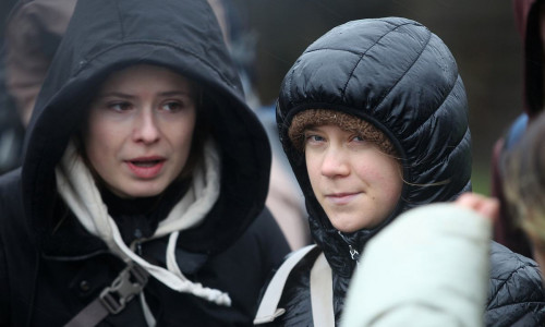 Luisa Neubauer und Greta Thunberg bei einer Demo bei Lützerath im Januar 2023