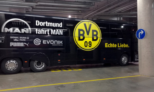Bus von Borussia Dortmund (Archiv)