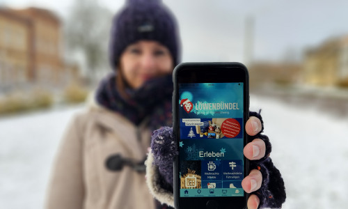 Weihnachtlicher Look: Im Weihnachtsbereich der kostenlosen Braunschweig-App "Löwenbündel" finden Nutzerinnen und Nutzer Geschenkideen, Veranstaltungshinweise und mehr rund um die Adventszeit in der Löwenstadt.