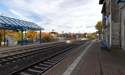 Auf dem Bahnhof in Salzgitter kam es am Freitag zu einem schrecklichen Unfall. 
