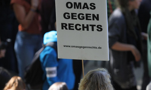 Omas gegen Rechts (Archiv)