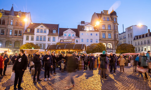 Gemeinsam Mumme genießen: Bei der mummegenussmeile am ersten Novemberwochenende gibt es für Braunschweigerinnen, Braunschweiger und Gäste zahlreiche kulinarische Angebote in der Braunschweiger Innenstadt.