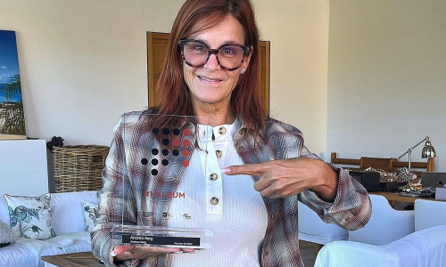 Andrea Berg mit dem "Nummer 1 Award" am 25.10.2024