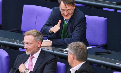 Lindner, Lauterbach, Habeck auf der Regierungsbank (Archiv)