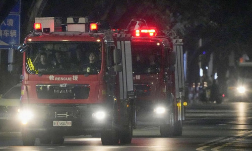 Rettungskräfte am Einsatzort in Zhuhai am 11.11.2024