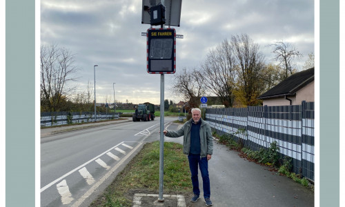 Ralf Achilles mit dem neuen Geschwindigkeitsmessgerät.