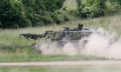 Bundeswehr-Panzer "Leopard 2" (Archiv)