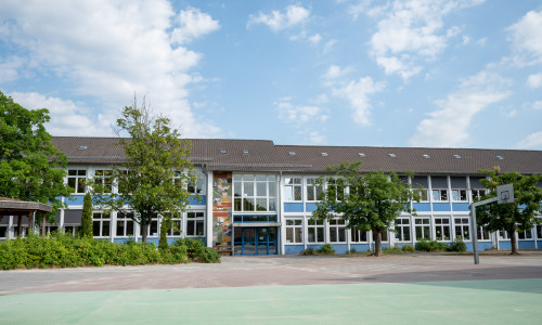 Die Vorträge finden im Schulforum der Grundschule Isenbüttel statt.