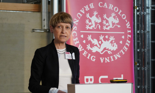 TU Präsidentin Prof. Dr. Angela Ittel hat ein Angebot aus Berlin. 