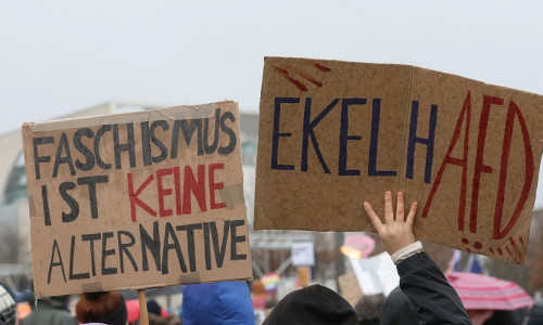 Demo gegen Rechtsextremismus (Archiv)