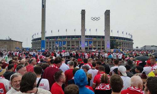 Fans am Olympiastadion