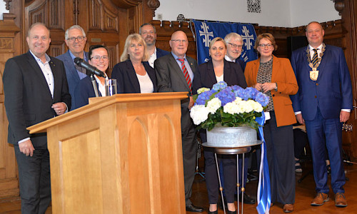 In der festlichen Atmosphäre des historischen Helmstedter Rathaussaals wurde mit einem Festakt der 175-jährige Geburtstag des TSV Germania gefeiert. 