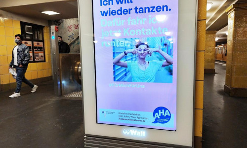 Corona-Werbung der Bundesregierung (Archiv)