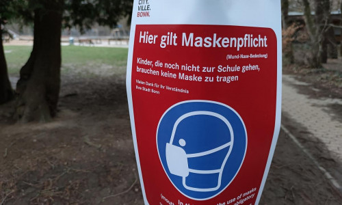 Hinweis auf Maskenpflicht (Archiv)