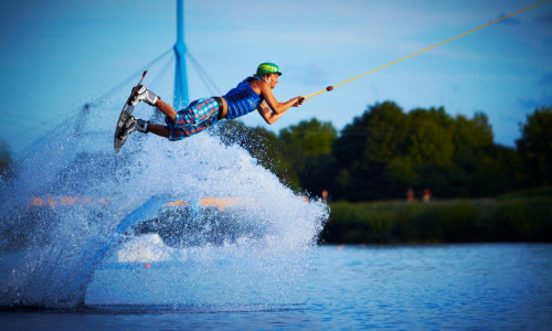 Am Freitag startet die Deutsche Wakeboard Meisterschaft 2024 in Salzgitter.