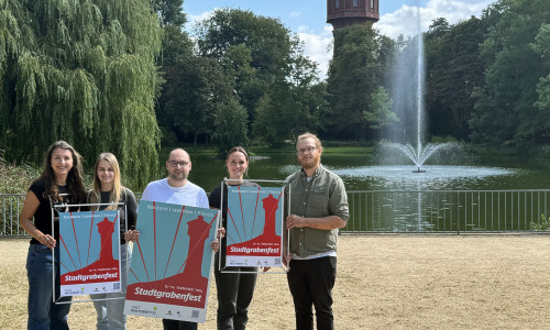 Freuen sich auf das Stadtgrabenfest (von links): Anna Wohlert-Boortz, Juliane Löhr, Sebastian Kirchner, Merle Zschiesche und Moritz Geneit.