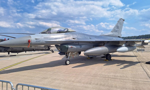 F-16 Kampfjet (Archiv)