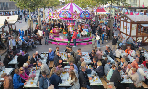 Ende September geht es in der City wieder zünftig zu.