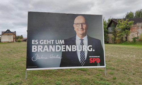 SPD-Wahlplakat mit Dietmar Woidke zur Landtagswahl in Brandenburg (Archiv)