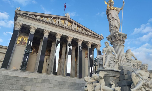 Österreichisches Parlament (Archiv)